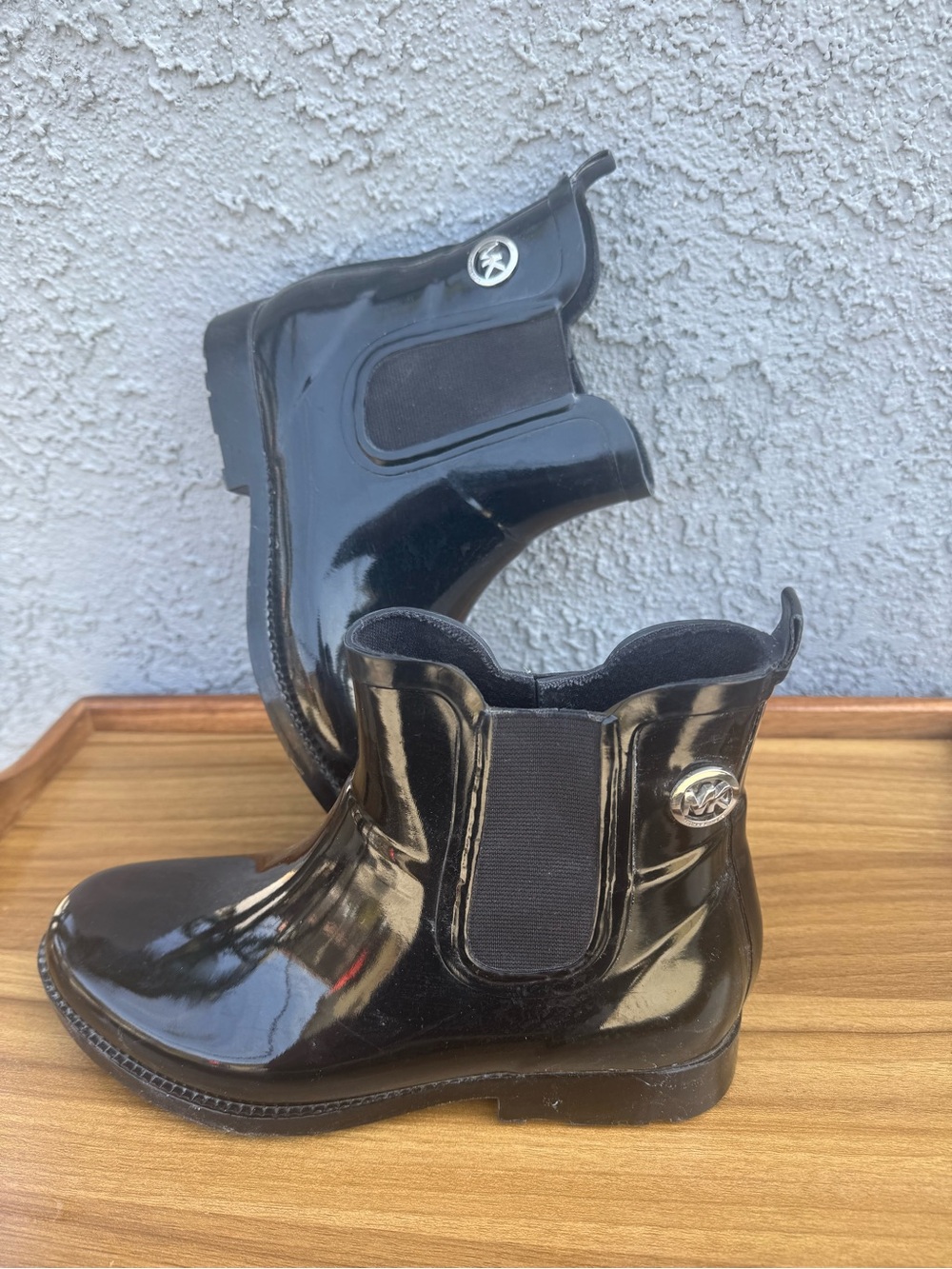 Michael Kors Black Glossy Rain Ankle Boots Size 8 - MK Fulton Waterproof - Picture 14 of 14
